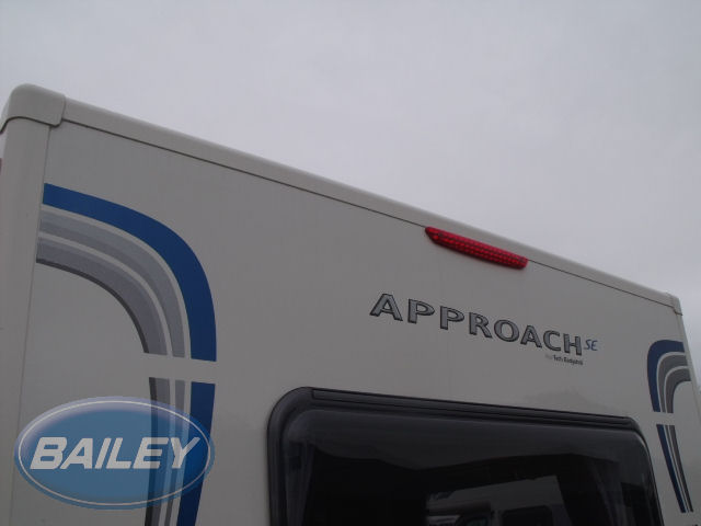 Approach SE Rear Horizontal Rail 2213mm