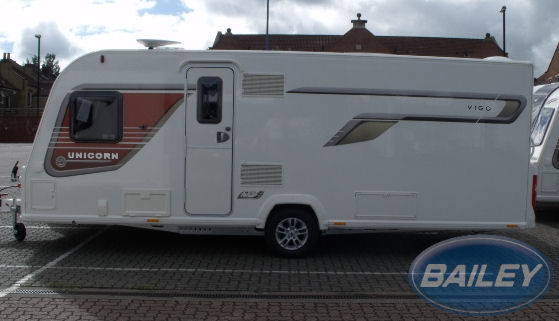 Unicorn II Vigo Complete Bonded N/S Side Panel