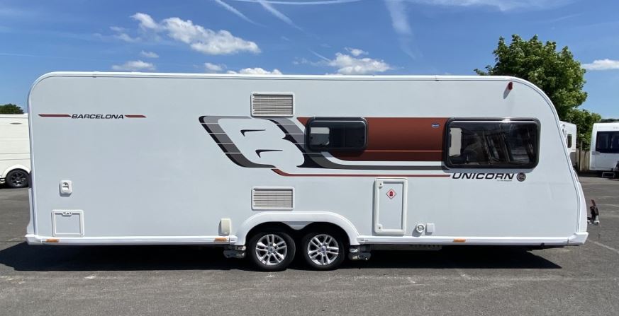 Uni III Barcelona Complete Bonded O/S Side Panel