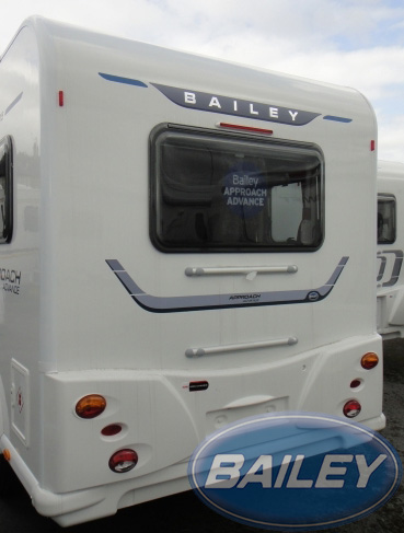 Approach Advance 615 Bonded Roof/Rear Panel