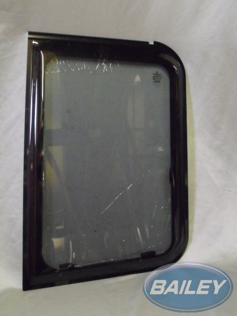 S5 Pageant Senator Front N/S Window 460x673/724