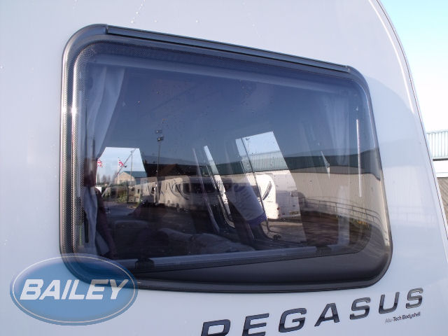 Peg II, Oly II & Orion 900 x 550 O/S Window