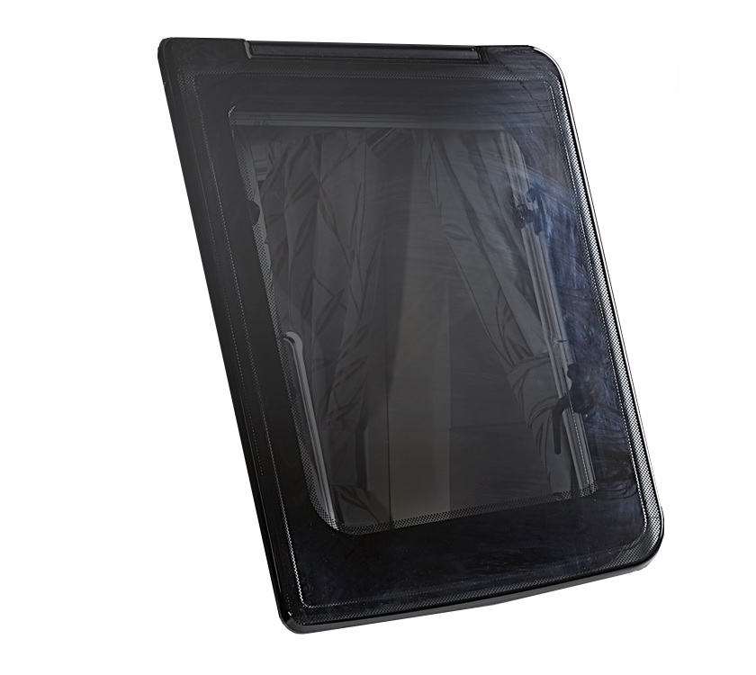 UN4 Front N/S Window