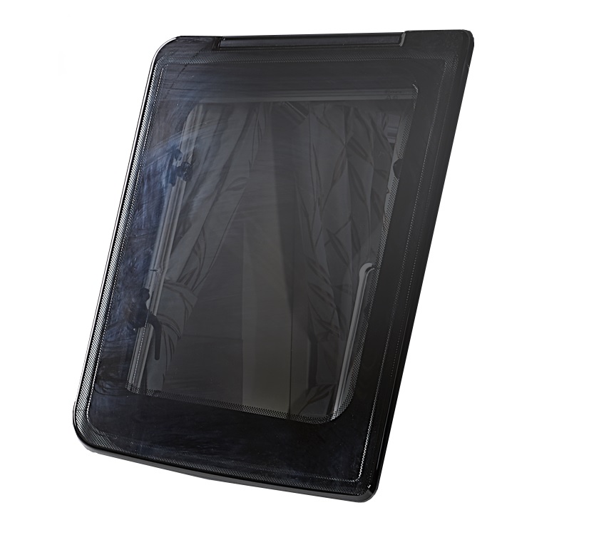 UN4 Front O/S Window