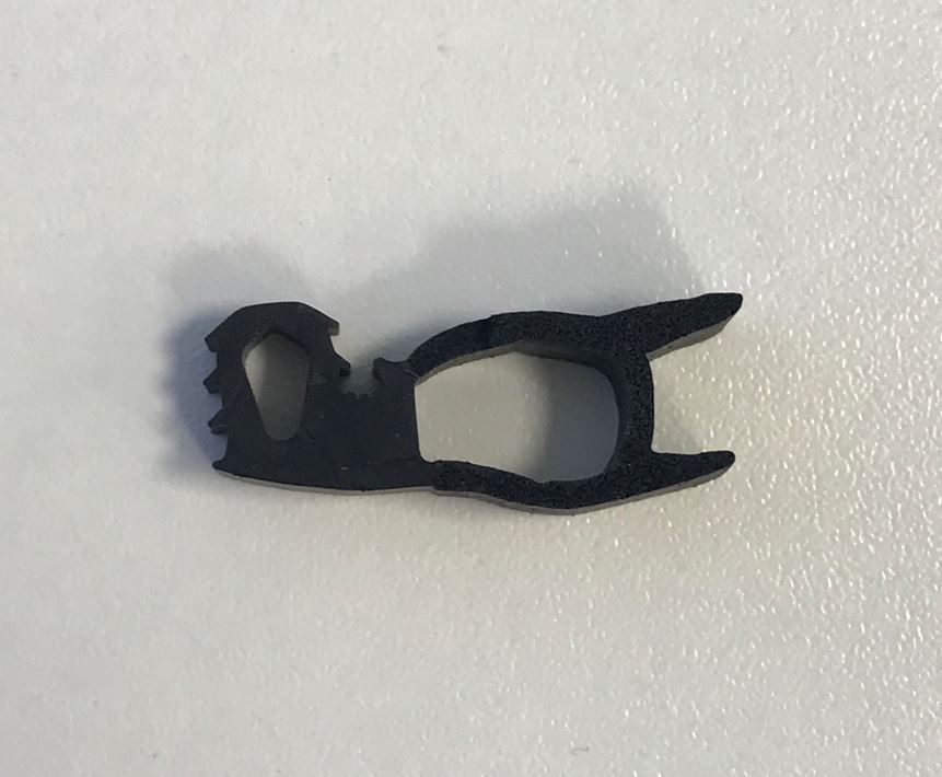 Polyplastic P4/602 Main Window Rubber Seal per mtr