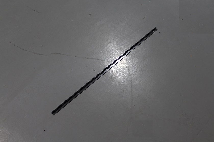 Window Hinge Bar 923mm