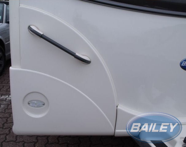 Orion Offside Front Bumper Moulding