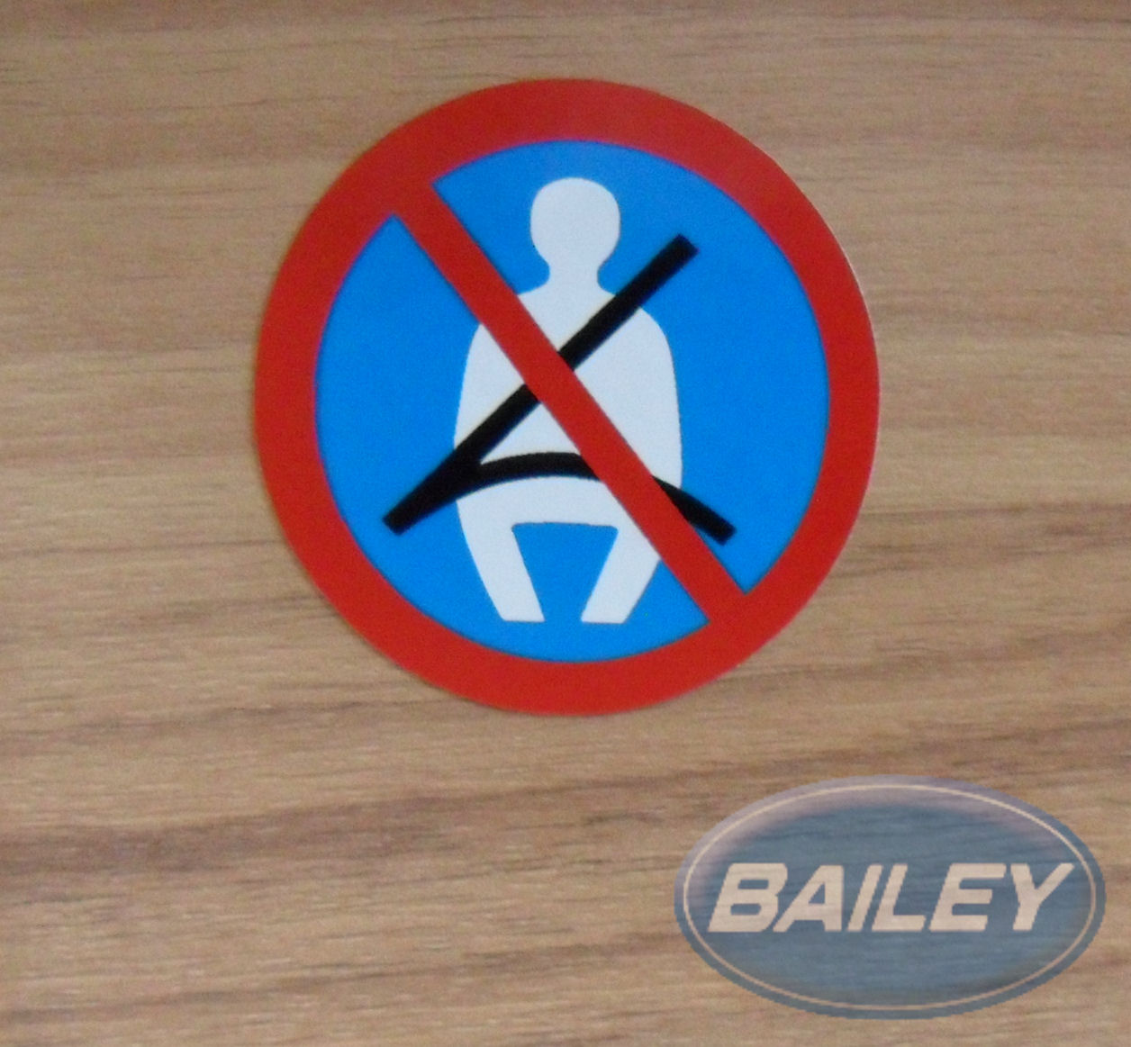 NonTravelling Seat Label PRIMA Leisure