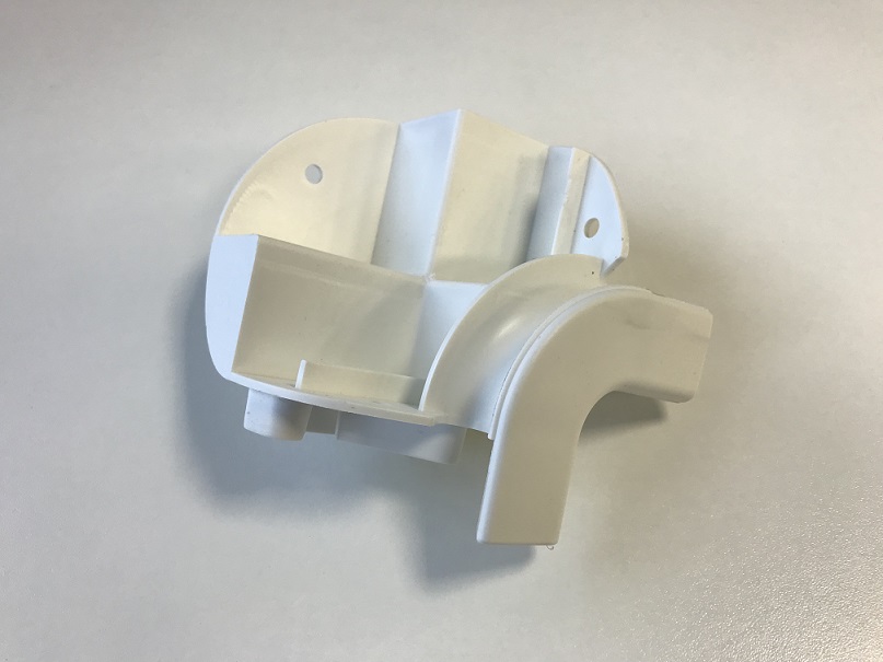 Rangefinder Rear Corner Inner Capping - White