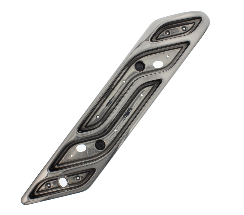 RR2 N/S Rear Light Surround