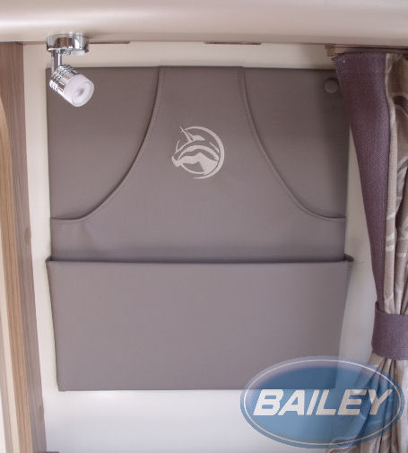 Unicorn III Magazine Pocket in Taupe