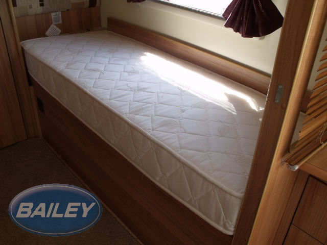 Unicorn II Cordoba N/S Fixed Bed Mattress