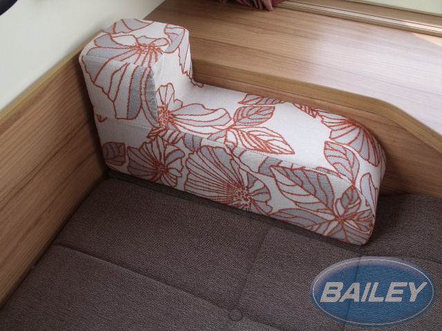 Read more about Pursuit Shaped Arm/Backrest N/S Spice product image