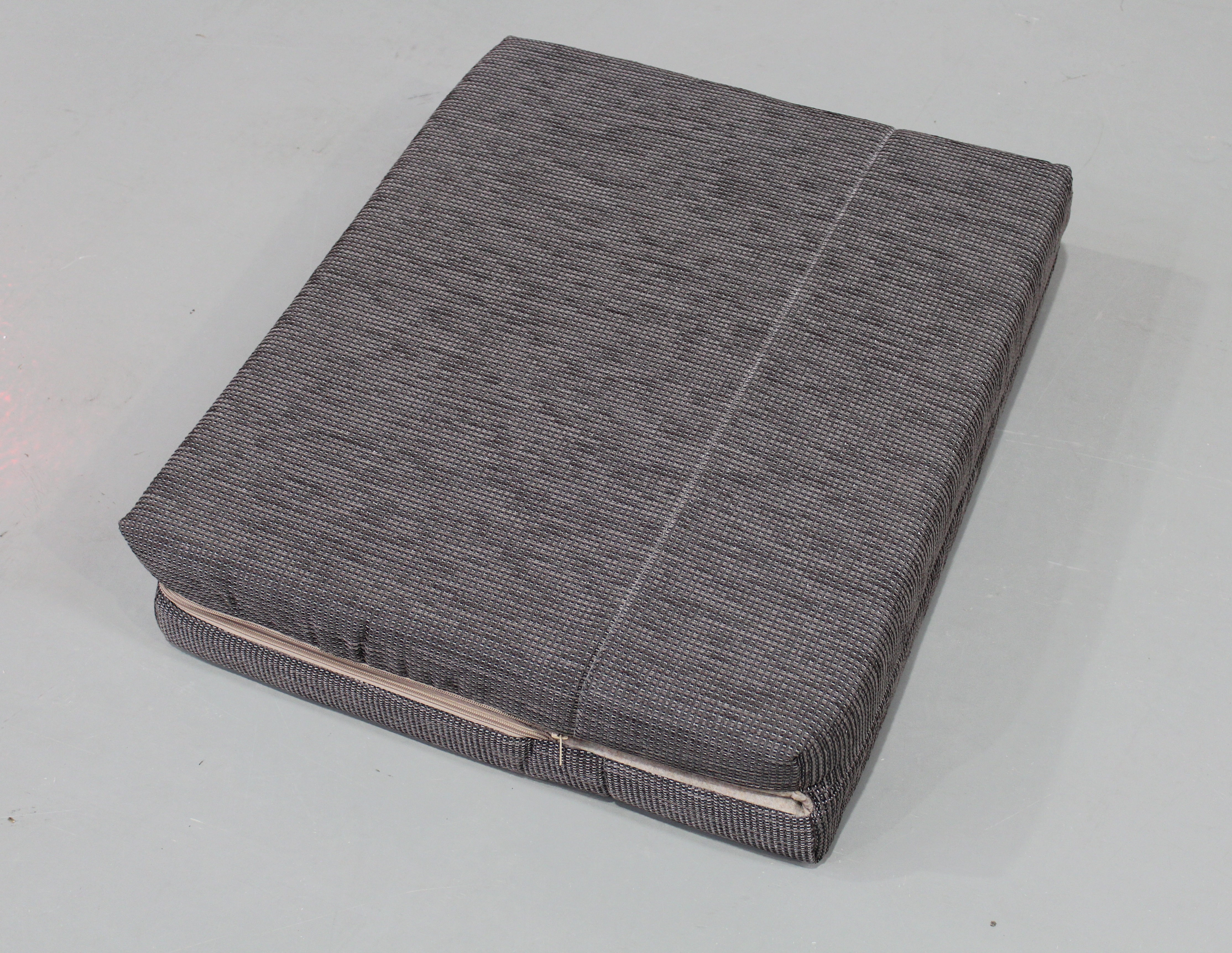 Peg IV Anc F/F Side Dinette Base Cushion Belvoir