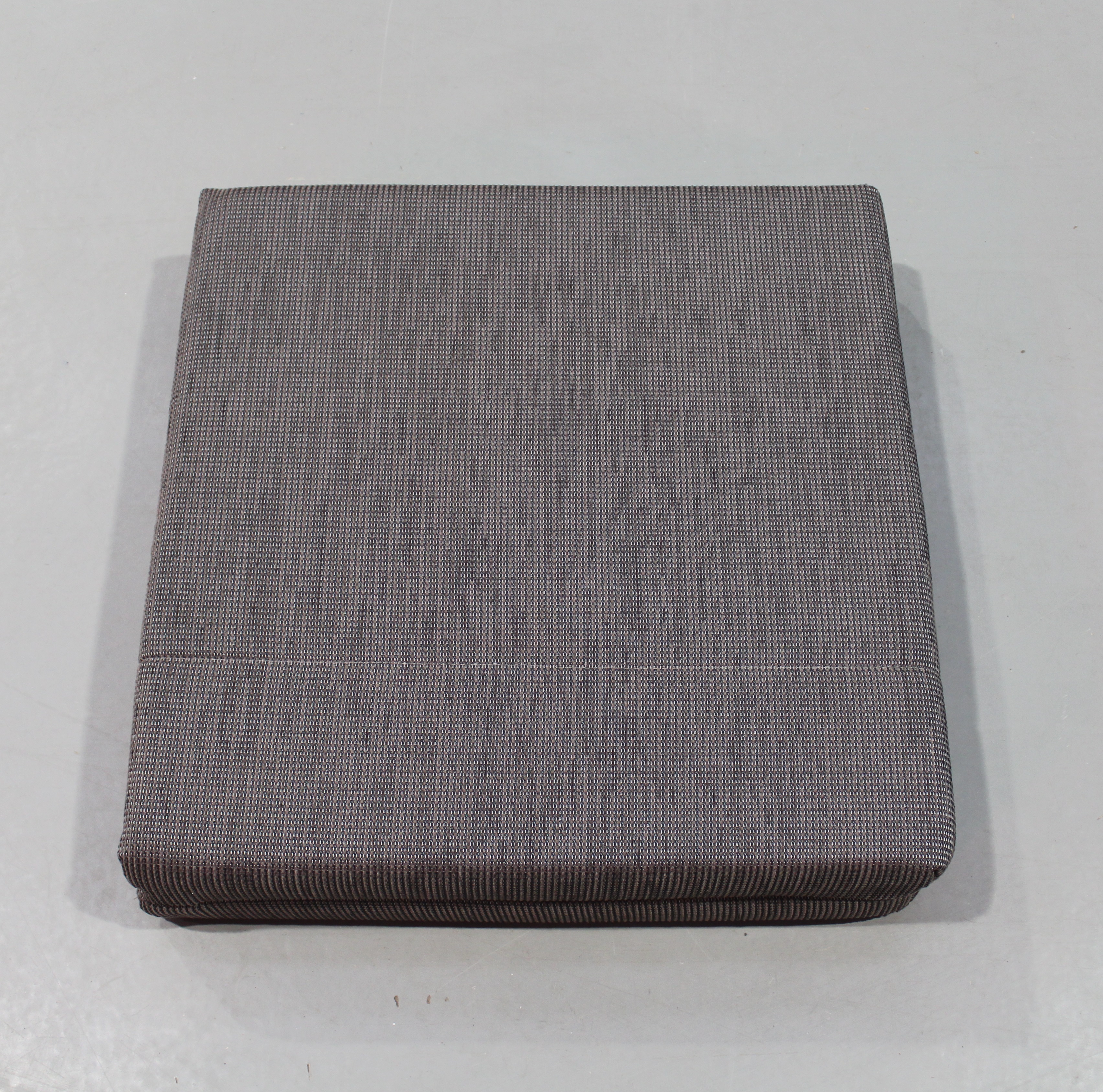 Read more about Peg IV Pal F/F OPT Side Dinette Base Cushion Belv product image