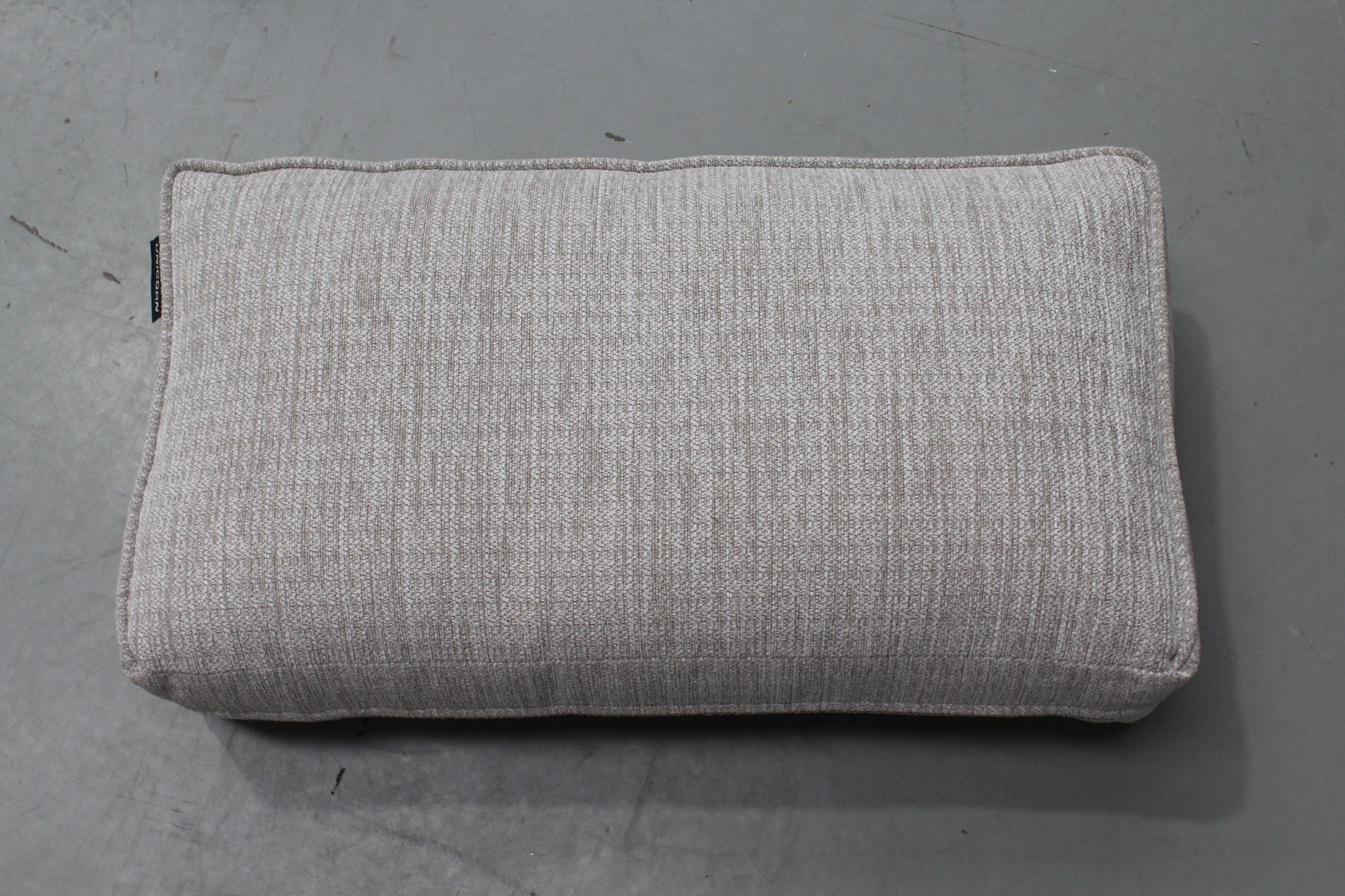 Read more about UN4 Front Backrest Cushion 637x340x150mm Finsbury product image