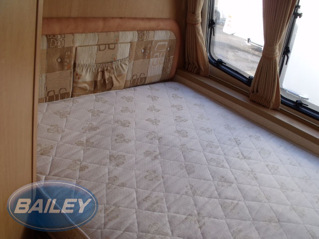 Read more about S5 & S6 Vendee Fixed Bed Mattress 1830x1350x150 product image