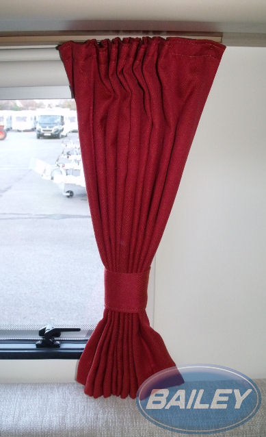 Approach Advance Curtain w/ Tie 960x610mm Pair 