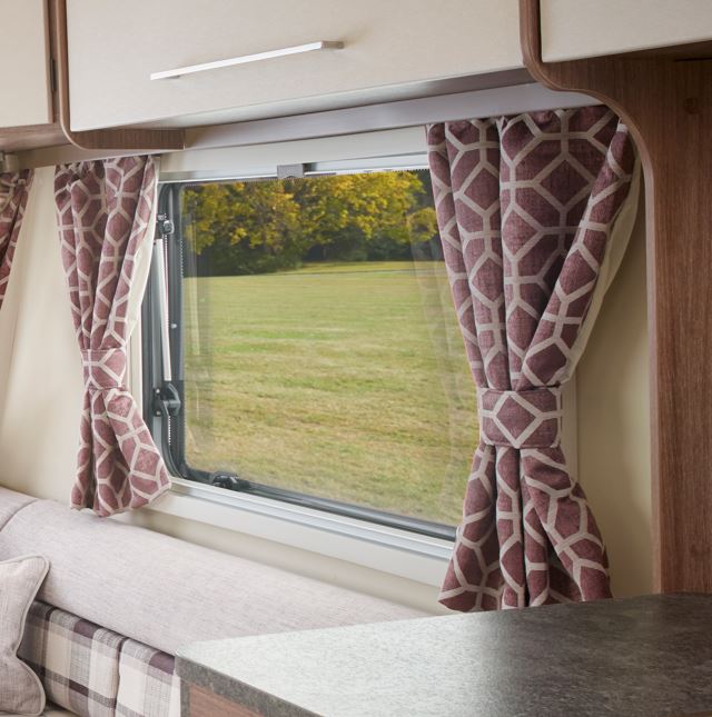 Read more about PX1 Stowford ST Curtain HWx660mm Pair product image