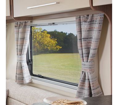 PX1 Panther Curtain HWx680mm Pair