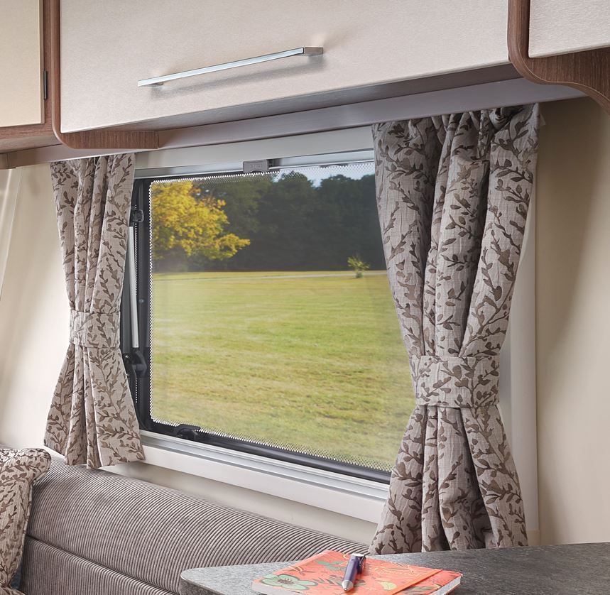 Read more about PX1 GTX Front Curtain HWx800mm Pair product image