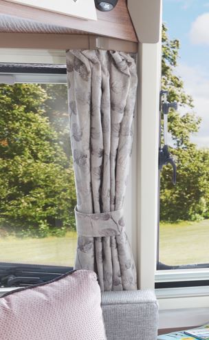 Read more about PX1 Pageant Front Curtain HWx800mm product image