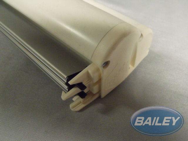 AE1 615/665 Blind & Fly Screen 1170x655 mm  - RAL9001