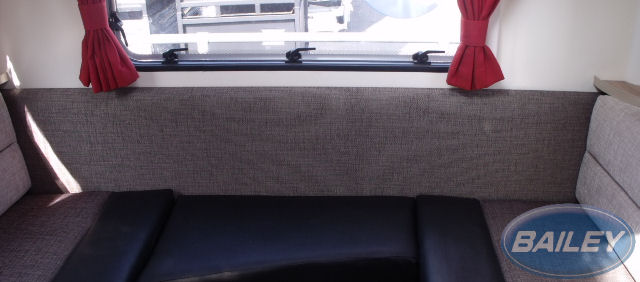 Approach Advance 615 665 Rear Padded Baffle Board