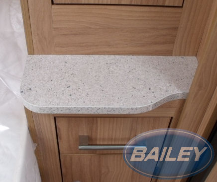 Unicorn II Vigo R/H Bedside Table U2WE22/-