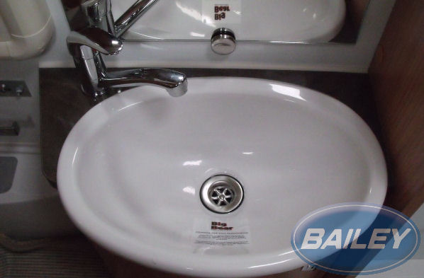 Read more about Approach Autograph Compact 540 Vanity Top product image