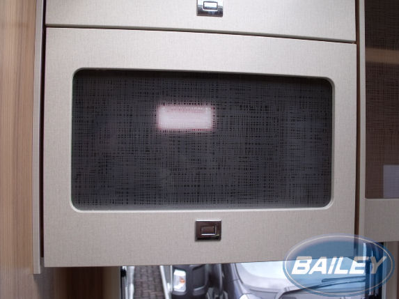 Approach Autograph Microwave Door 352x488 A2FV06/C