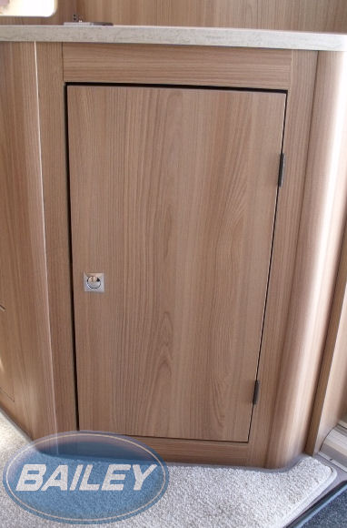 UN3 Sideboard Door 656x329 mm Mendip Ash