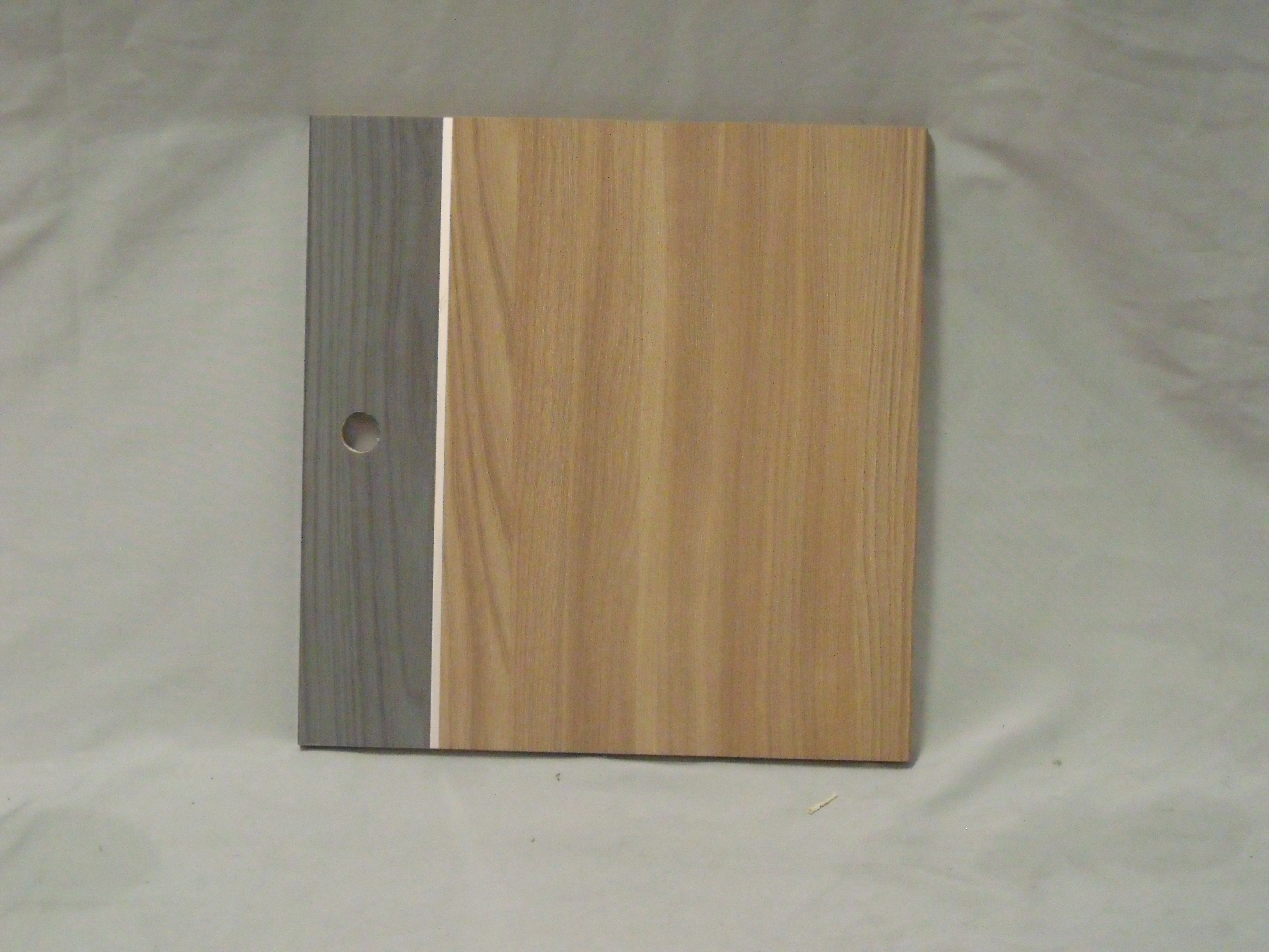 Read more about UN3 AE1 Locker Door (Psh/Lck) 390x400mm Mendip Ash product image