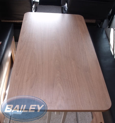 Approach Advance Freestanding Table Top AAWE01