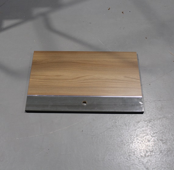 PS4 Locker Door (Push Lock) 390x600 mm Mendip Ash