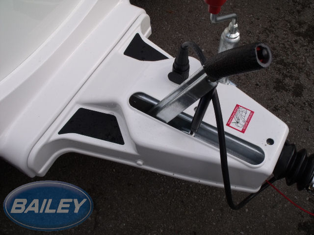 Pursuit A Frame Cover (Fiat White)