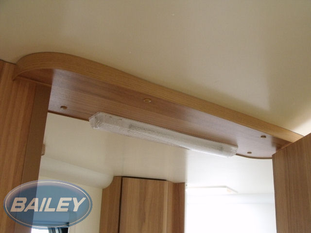 Read more about Approach 740SE 745SE Bathroom Door Header product image