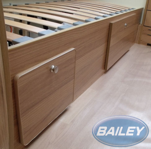 Unicorn II Cartagena Front Bunk Face N/S