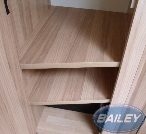 Approach 740SE 745SE Robe Shelves