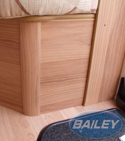 Read more about Orion 450/5 Rear Dinette Small Bunk R/H End product image