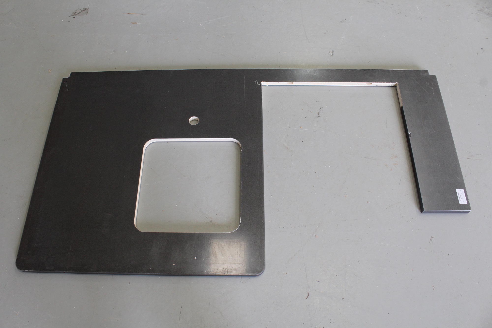 UN4 Kitchen Worktop (not Seville) (Revision A09)