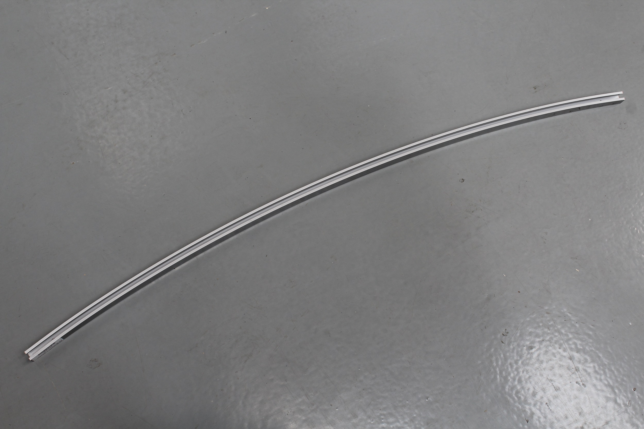 AH2 682 752/754/PA TC Sliding Door Rail 1054.8 mm