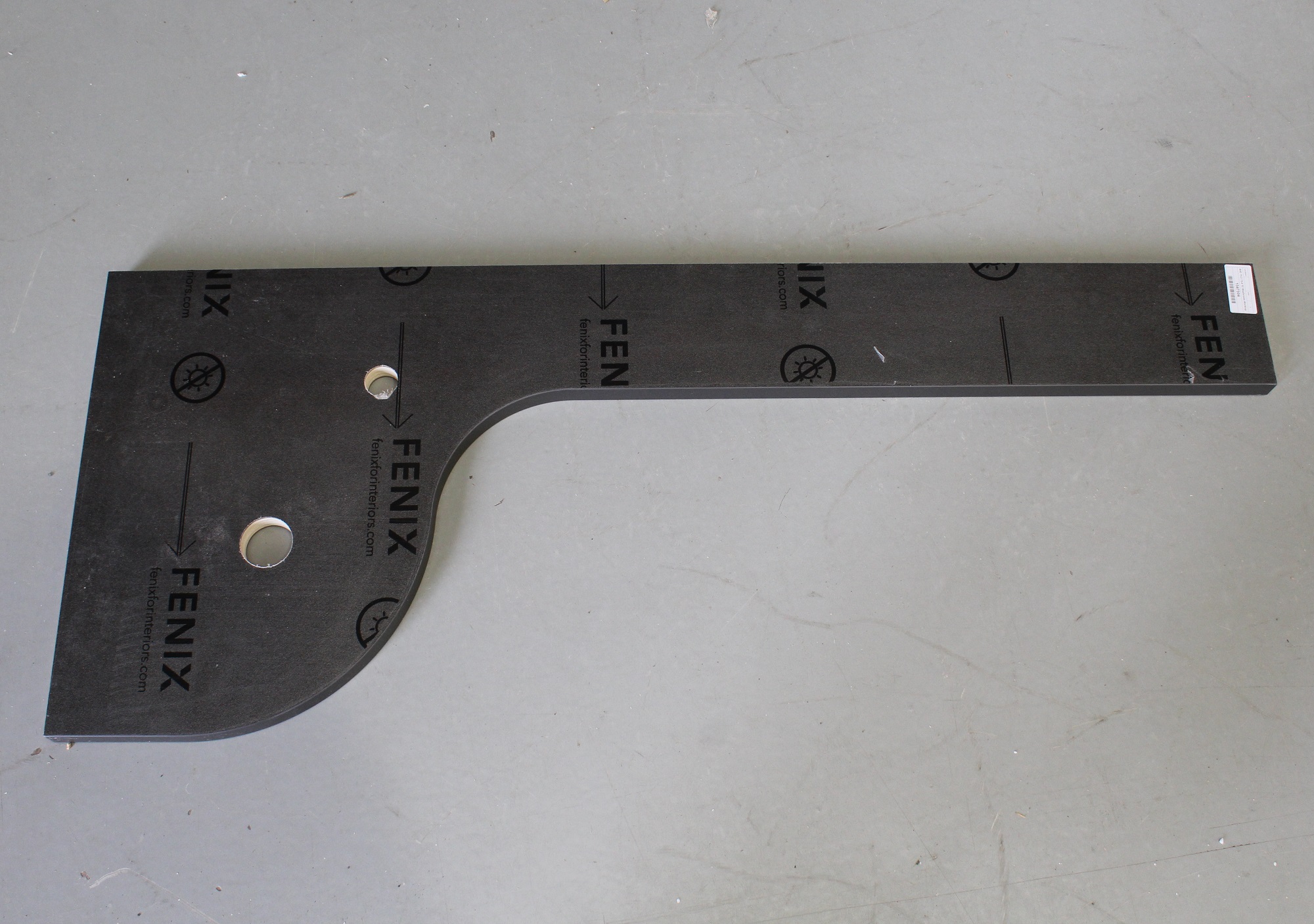 AH2 75-2 75-4 TC Washroom Worktop (Revision A03)