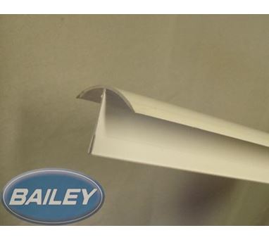 Uni III WHITE Ceiling Joint Cover 2490mm