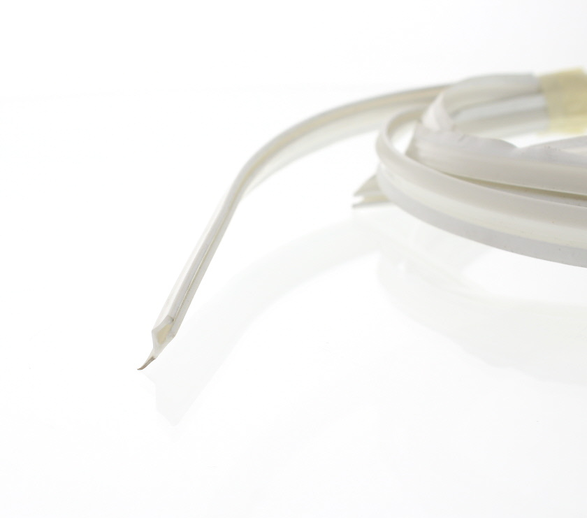 PT2 AE1 Bumper & Wheel Arch Gasket 3250 mm White