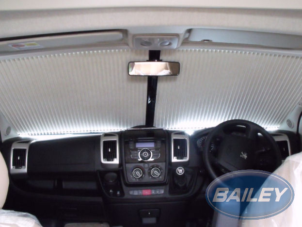 Remifront IV Plisse Windscreen Vertical Blind X230