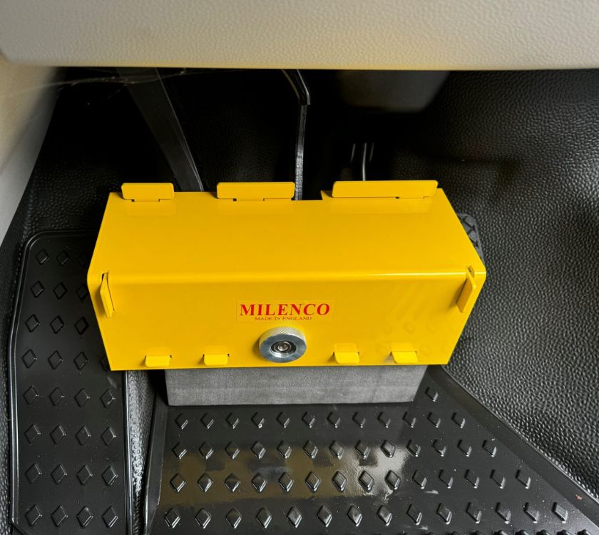 Milenco BC Lock Manual VW T5/T6/T6.1 (2015 onwards)