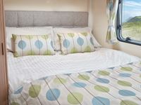 Bedding Set for Fixed Bed App Advance Queensway