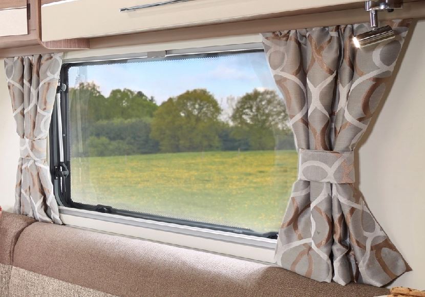 Read more about PS6 Brindisi Curtain Set - Kempton product image