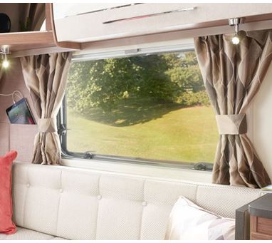 UNB Vigo Curtain Set - Alperton